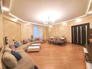 Апартаменты Stunning apartment in the city center by Time Group Баку Апартаменты с 3 спальнями-4
