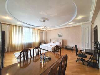 Апартаменты Stunning apartment in the city center by Time Group Баку-6