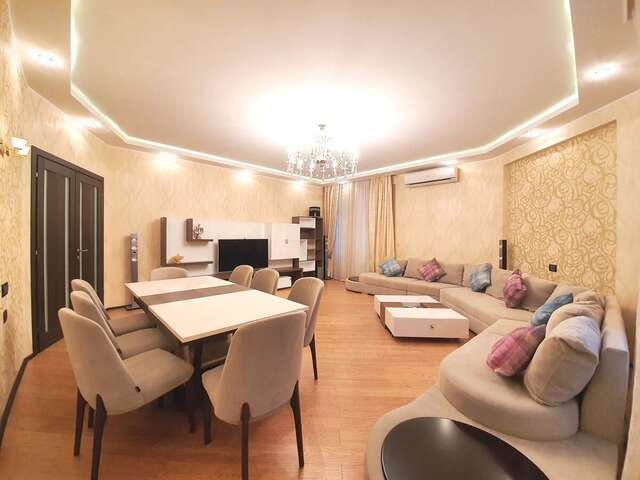 Апартаменты Stunning apartment in the city center by Time Group Баку-3